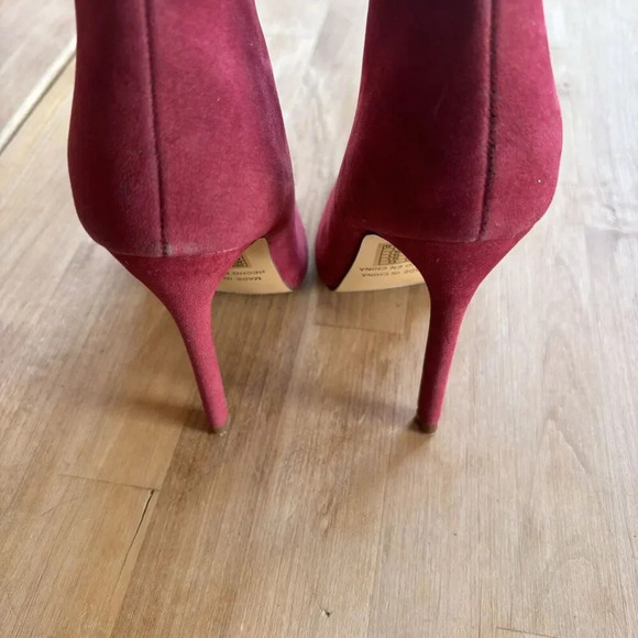FOREVER 21 Red Maroon Faux Suede Point Toe High Heel Stiletto Ankle Booties 5.5 - Picture 7 of 11